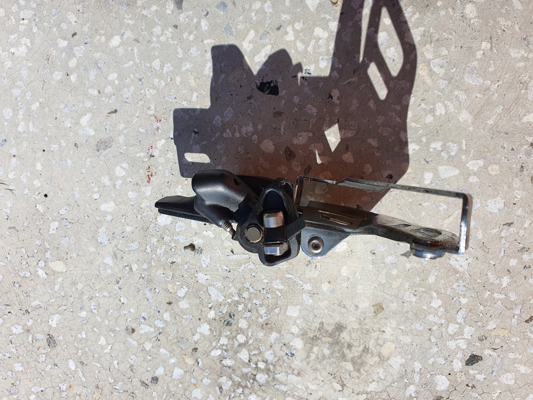 2. Schimbator fata sram x7