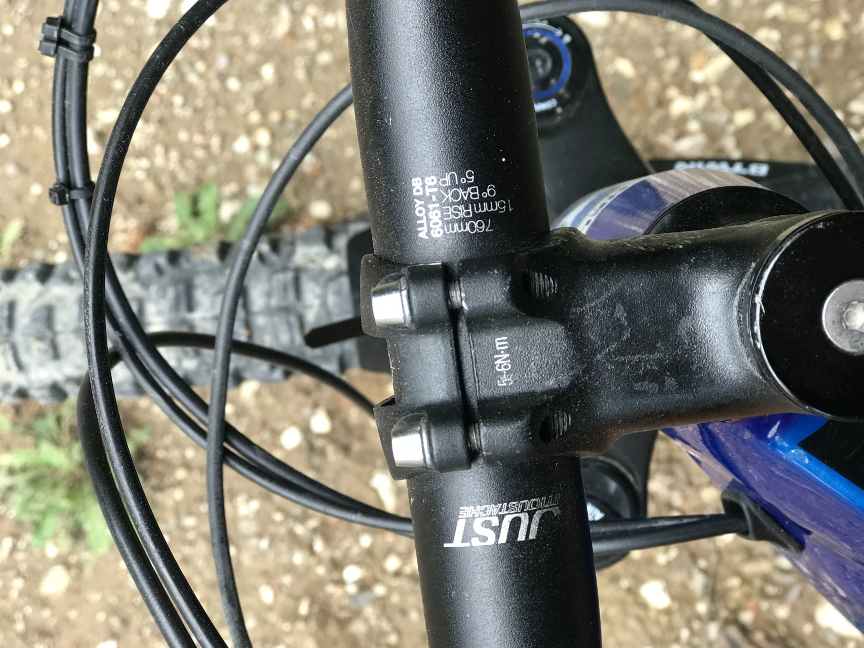 1. Bicicleta electrica MTB 27,5"
