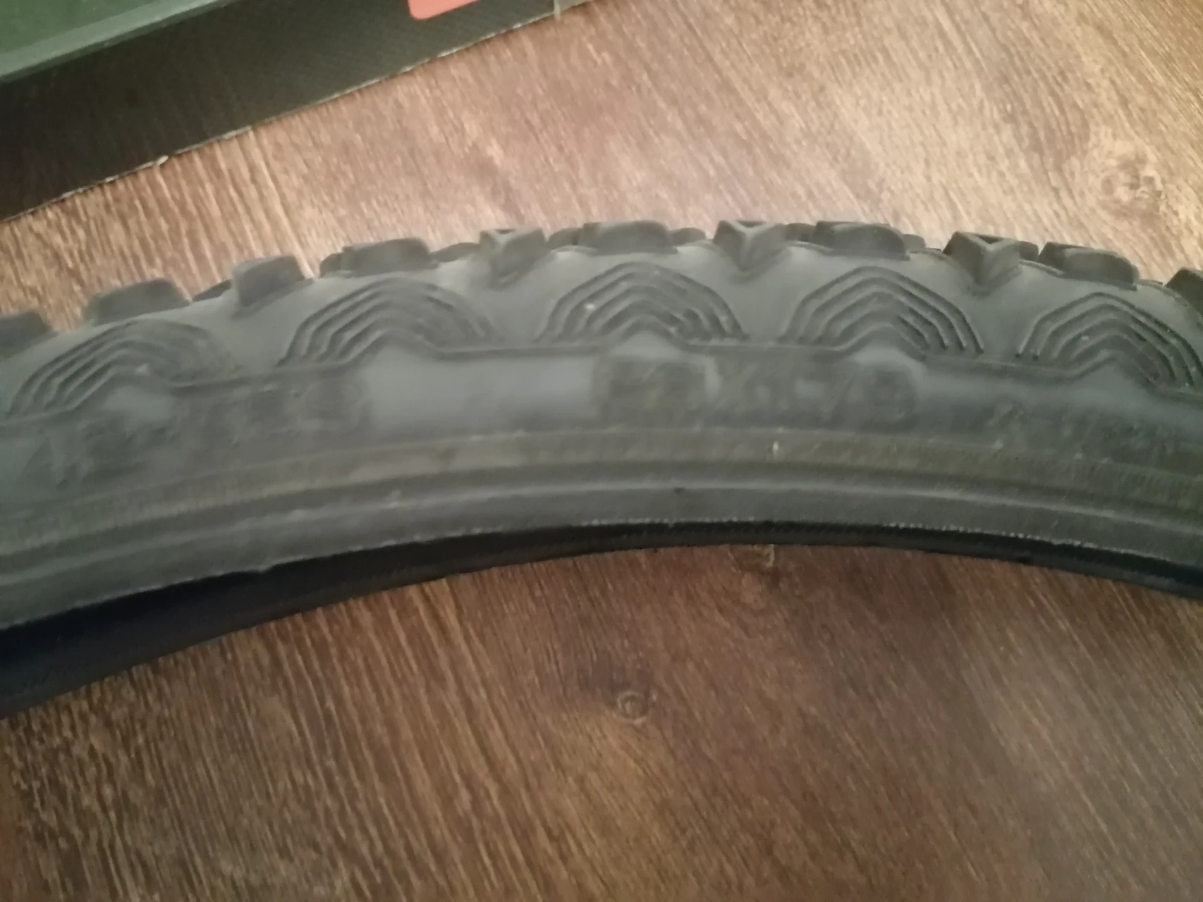 1. Set cauciucuri Btwin MUD 26"