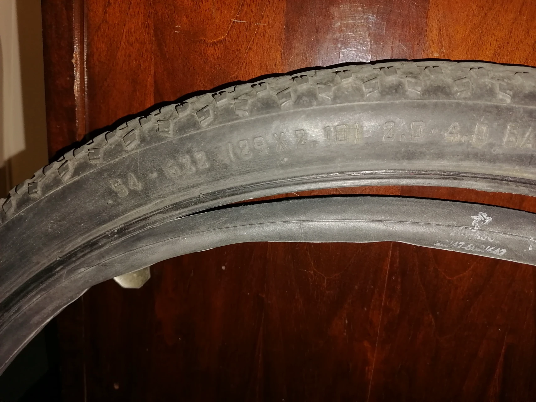 1. Cauciucuri MTB 29" Speedways si camere incluse