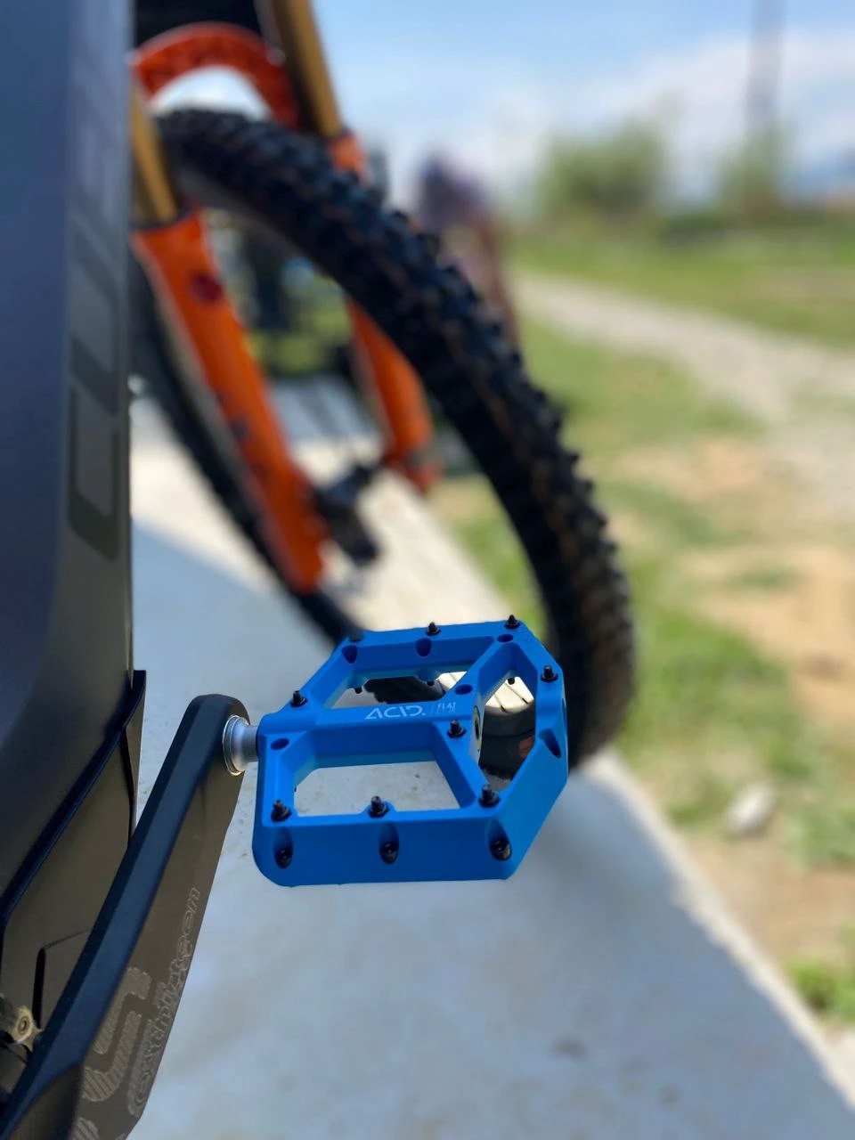 1. Cube Stereo Hybrid 140 HPC ActionTeam