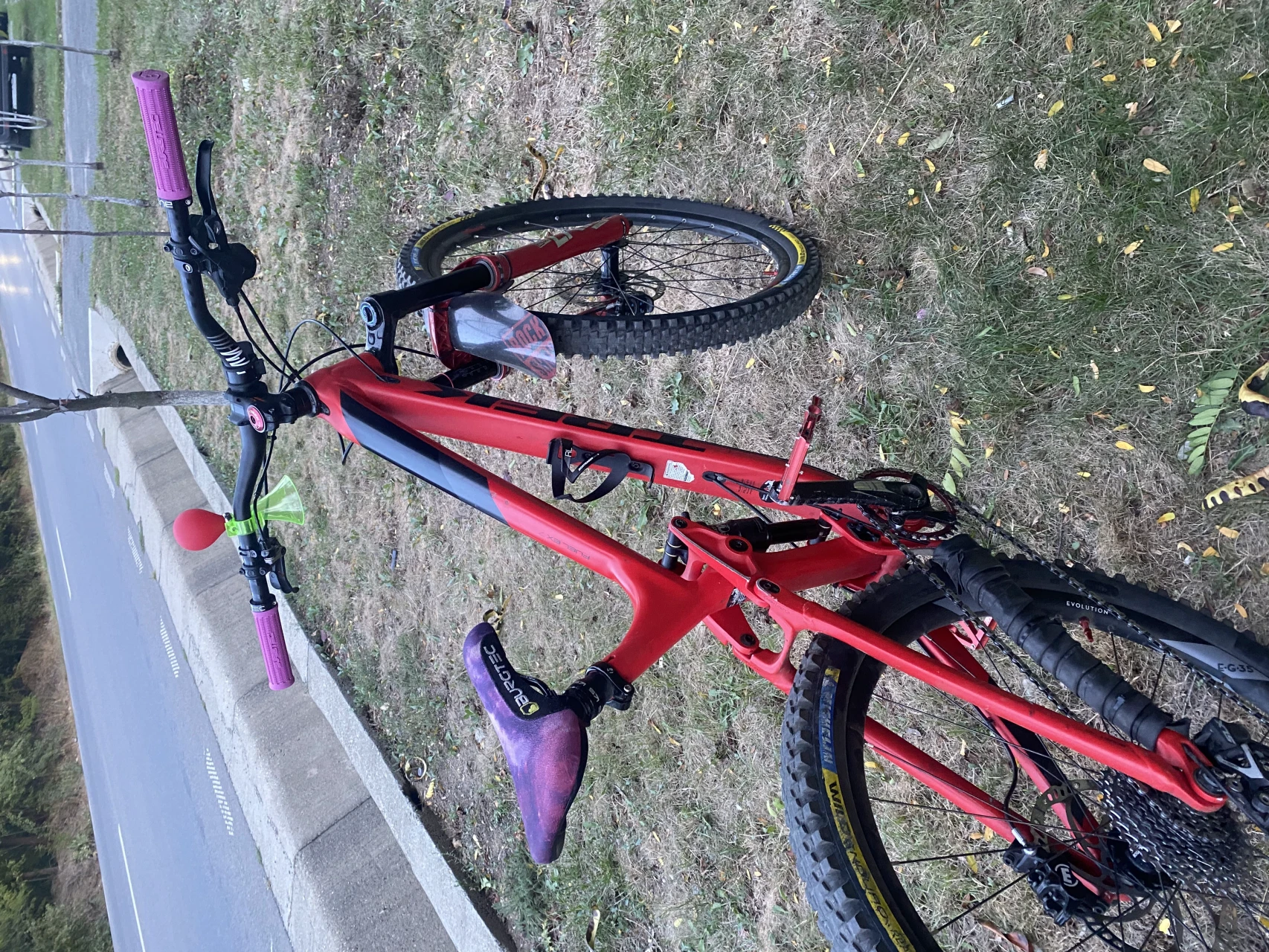 1. Trek fuel ex 7 custom
