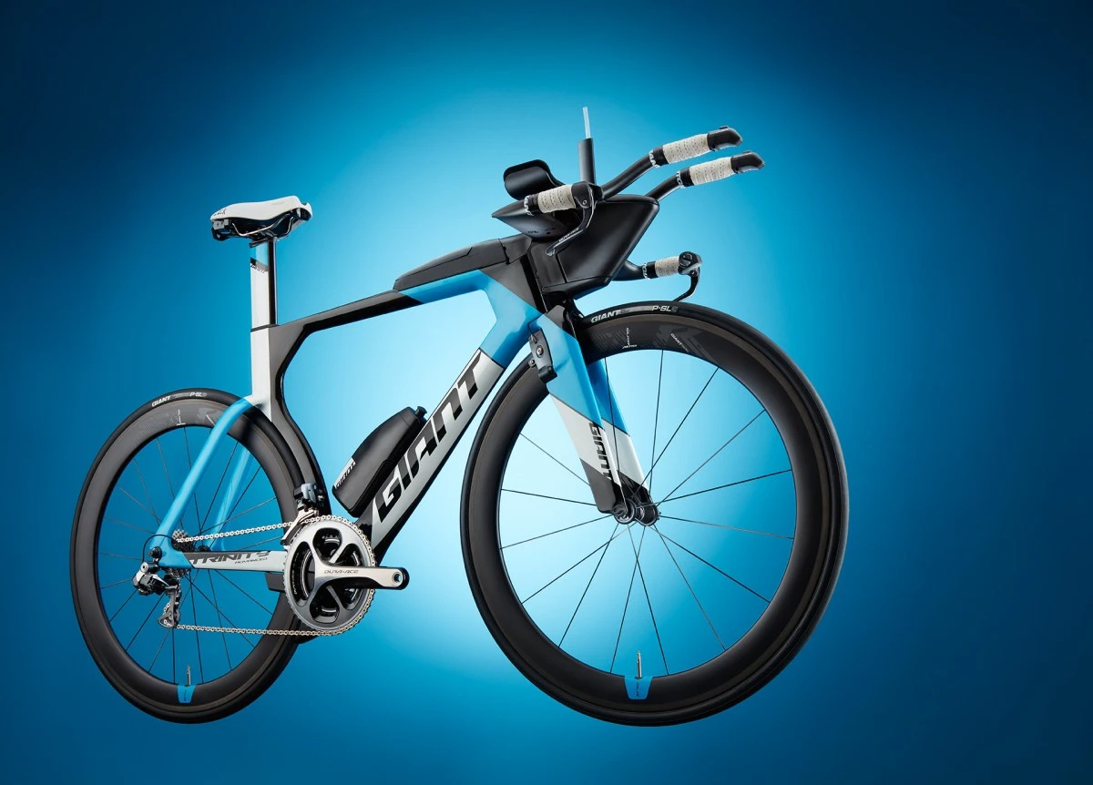 1. Cumpar Giant Trinity bicicleta contratimp ( astept orice oferta )