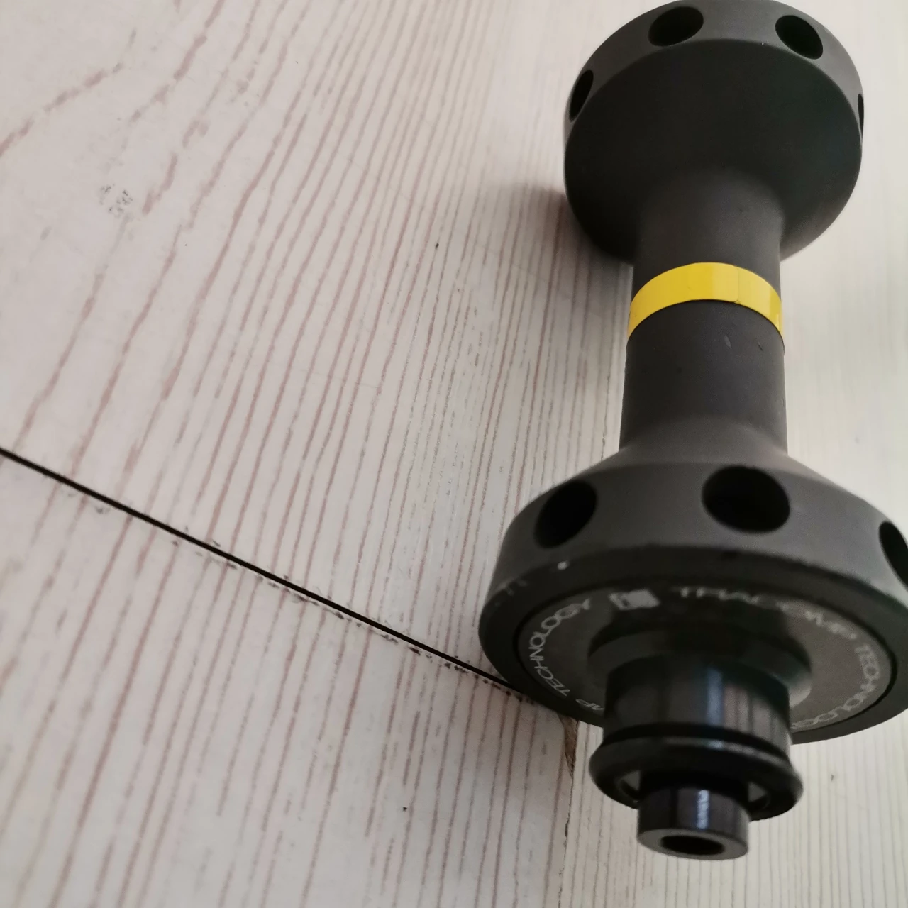 4. Butuc fata Mavic cursiera nou