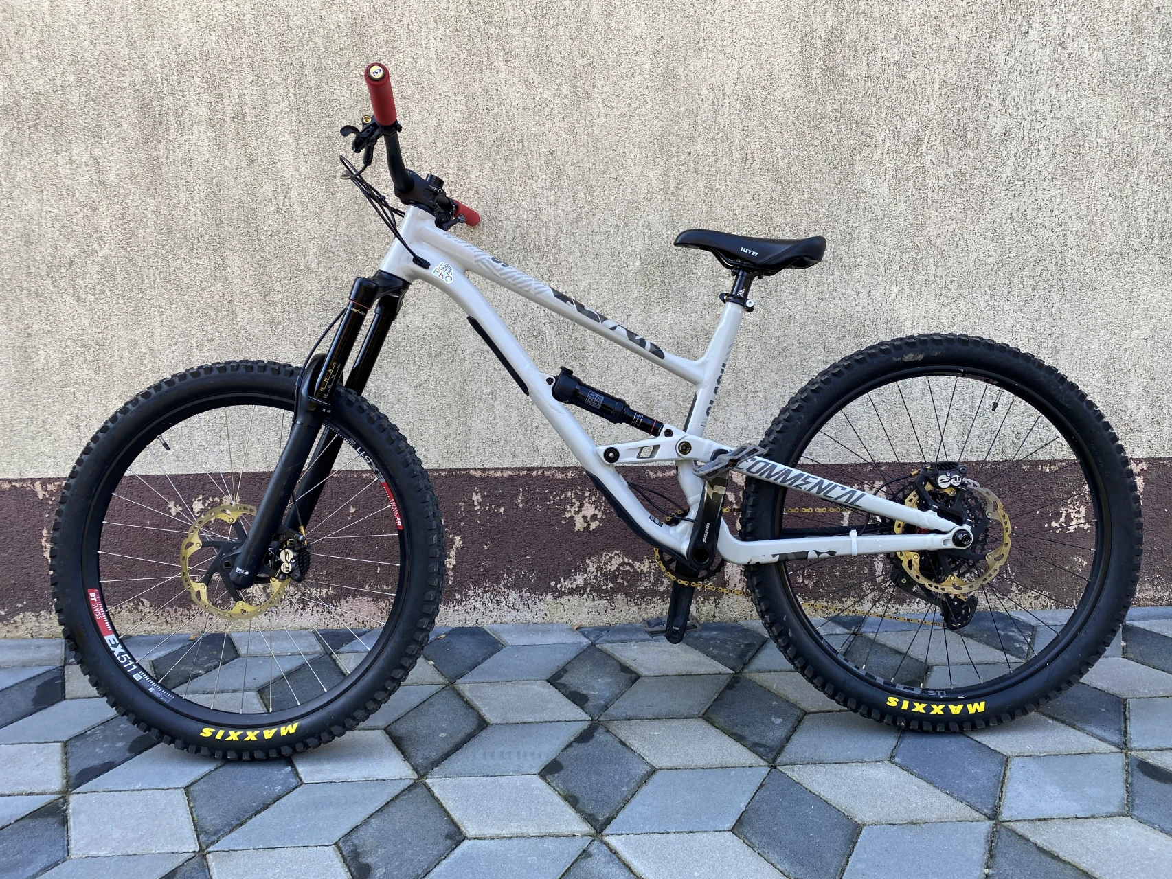 10. Commencal Clash 2020
