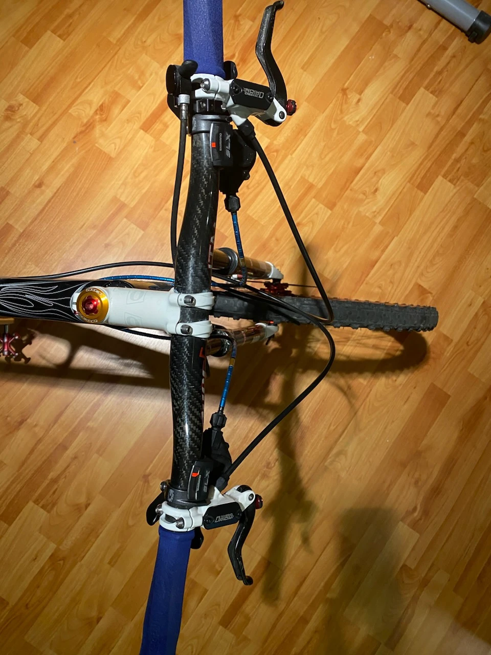1. Vand Specialized Full Carbon World Cup