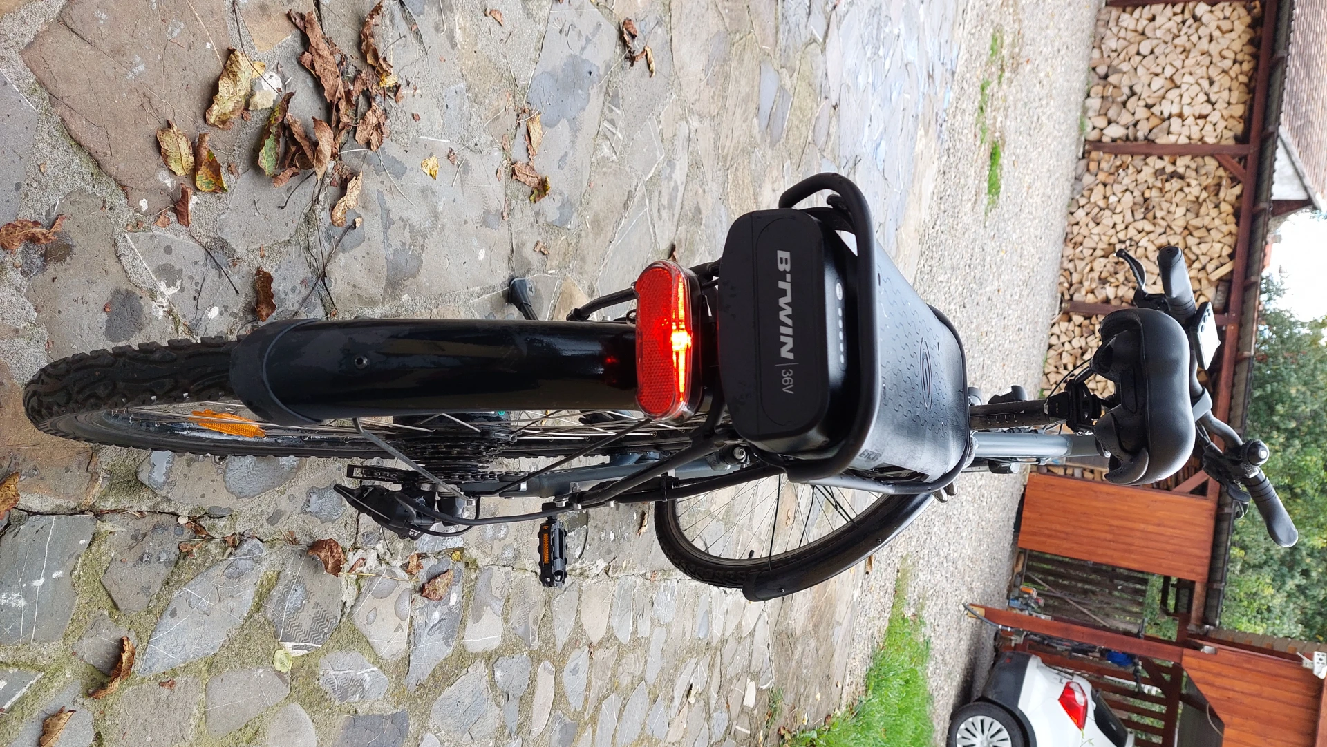 1. Bicicleta electrica oras B'twin e920