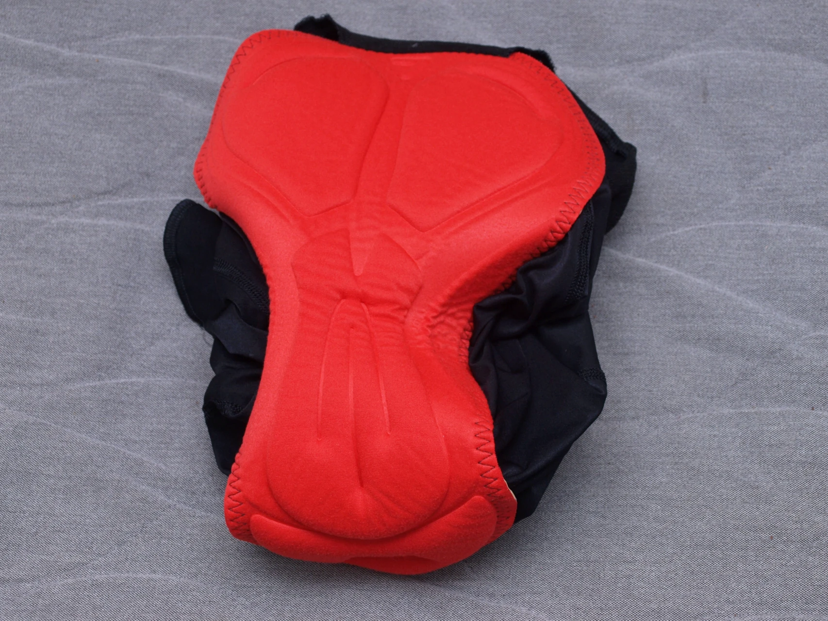 1. Pantaloni scurti Loffler XL