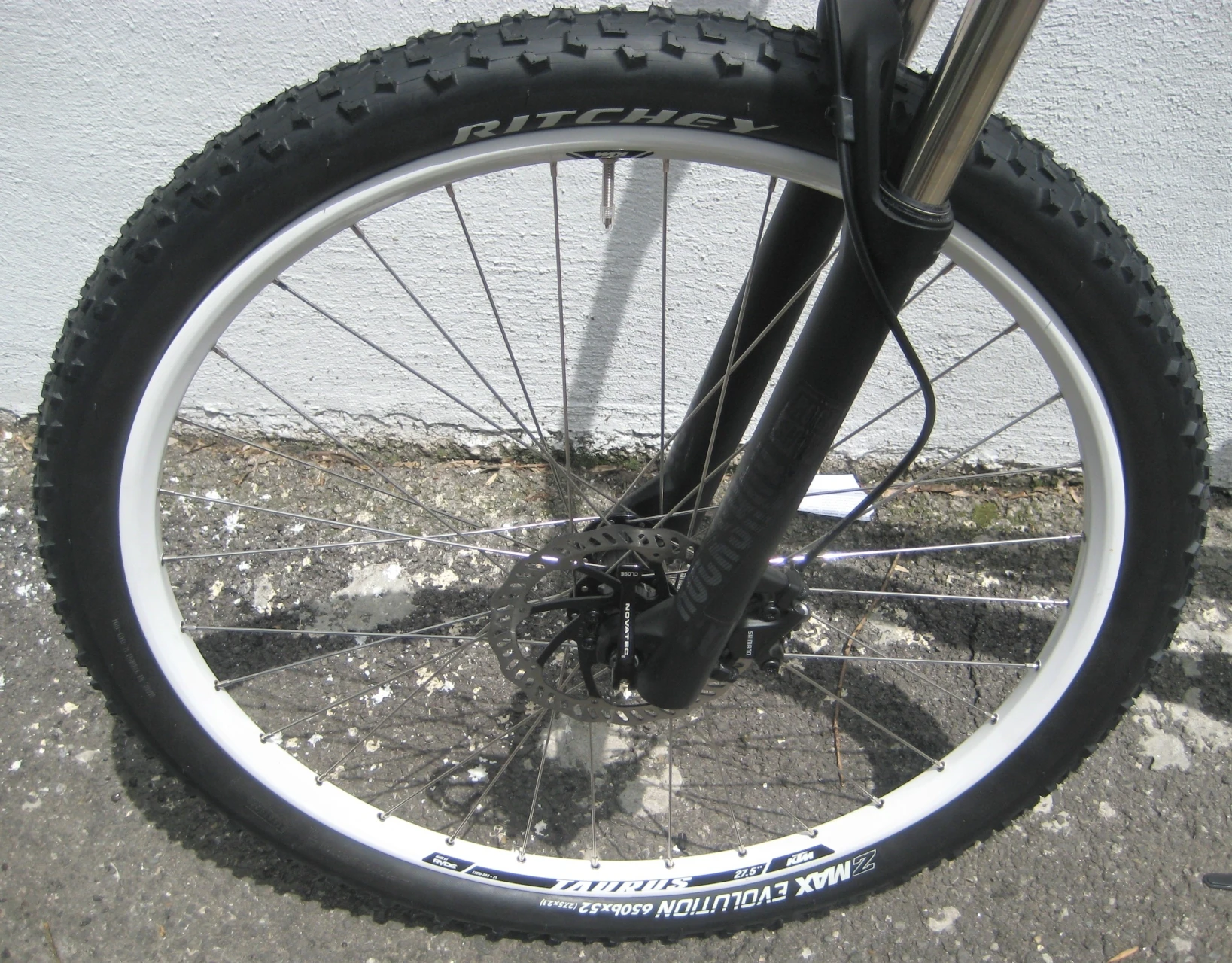 4. MTB Full-Suspension, 27.5" noua