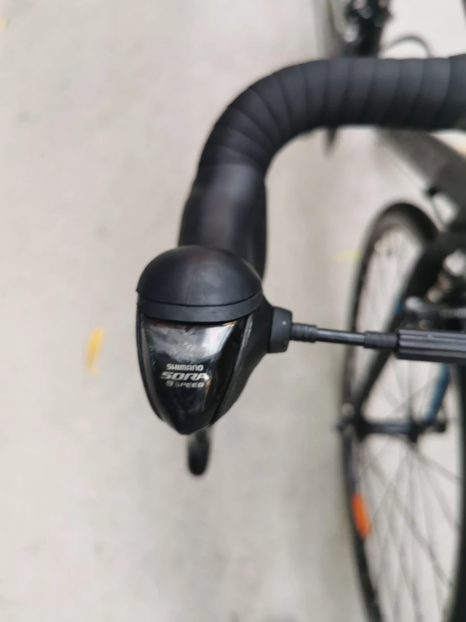 1. Vand bicicleta B-Twin Triban 5