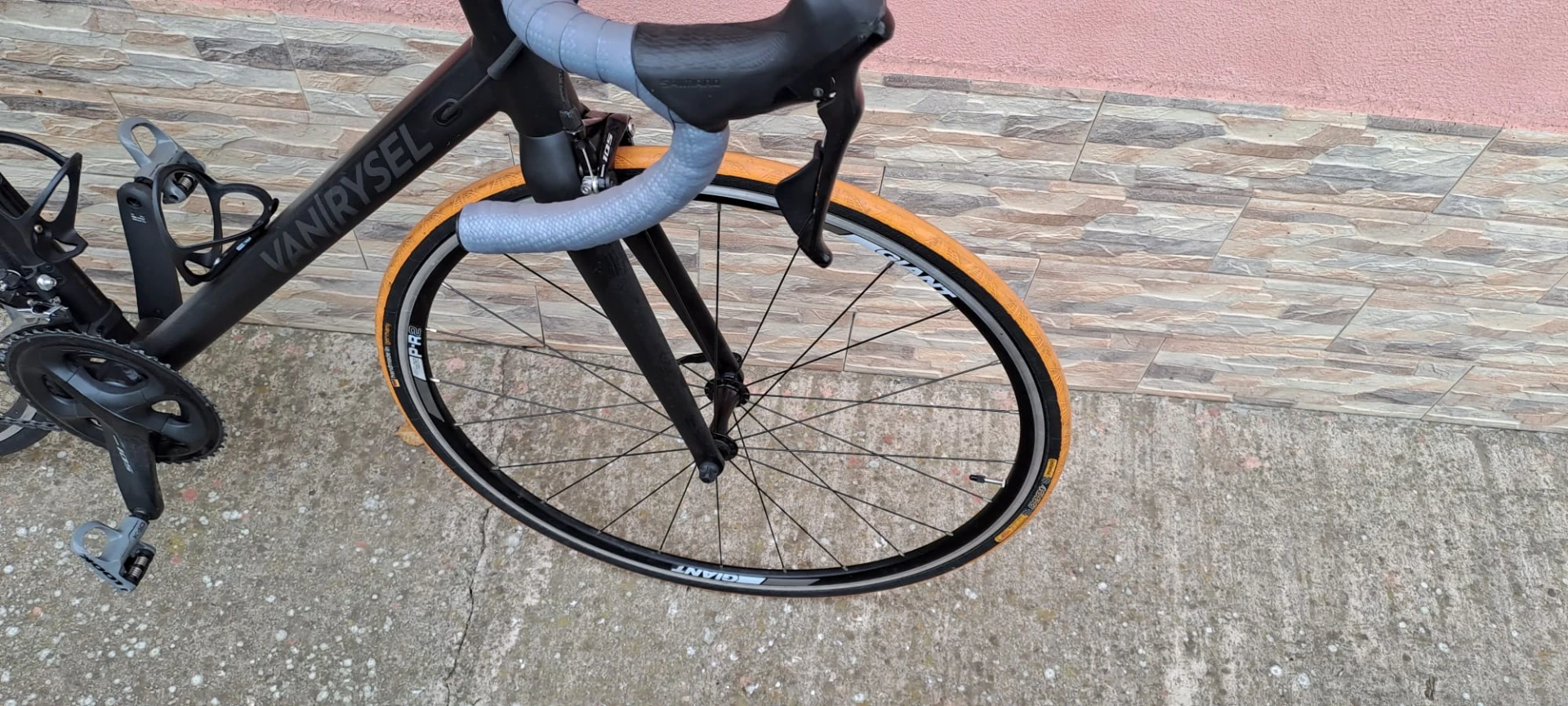 1. Cursiera VanRysel Alu/Carbon