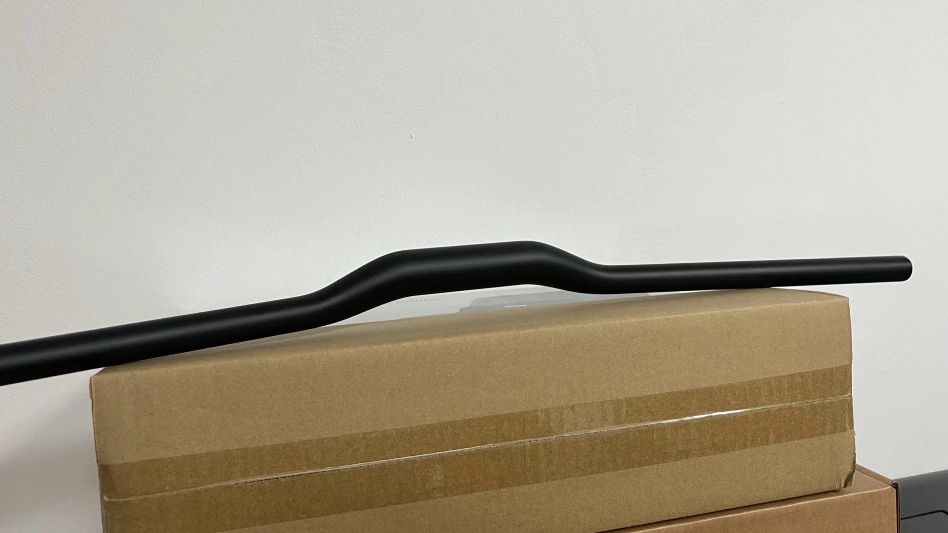 2. Ghidon low rise carbon NOU - 76 cm