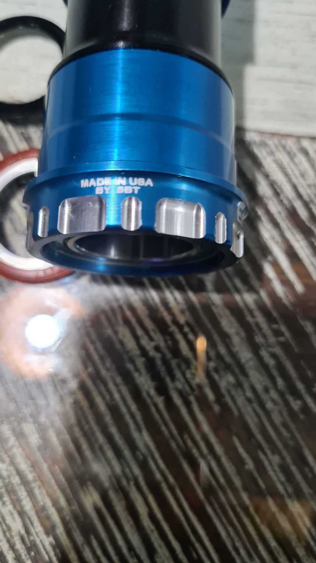 1. Enduro BB30/PF30 68-73mm