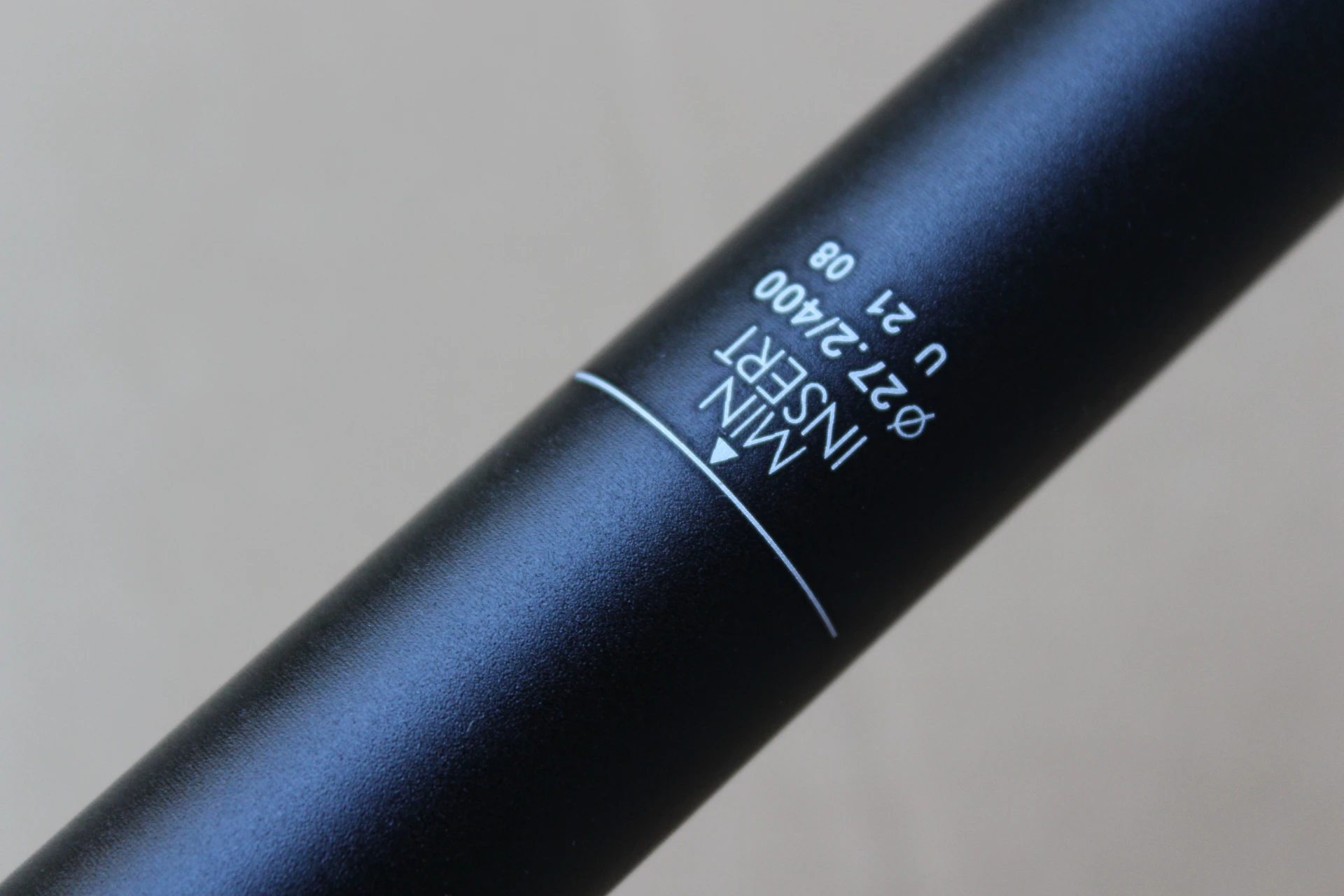 1. Procraft Classic 2Bolt SL 27.2-400 mm - Negru