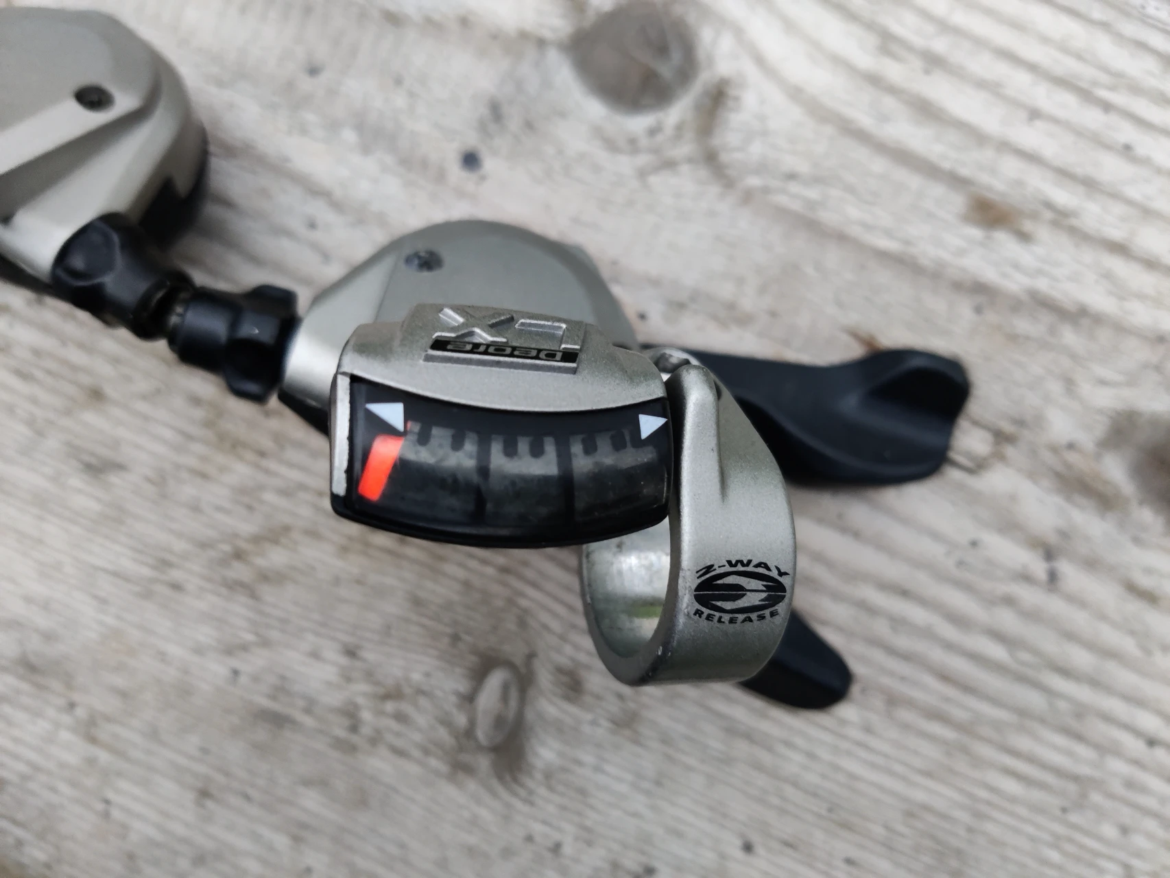 6. Set shifter-e & schimbatoare/deraioare Shimano Deore LX & XT