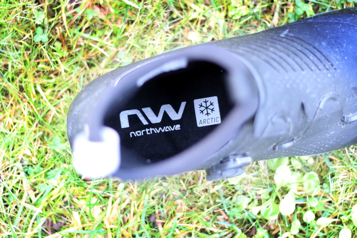 1. Pantofi de iarna ciclism Northwave X-Magma Core