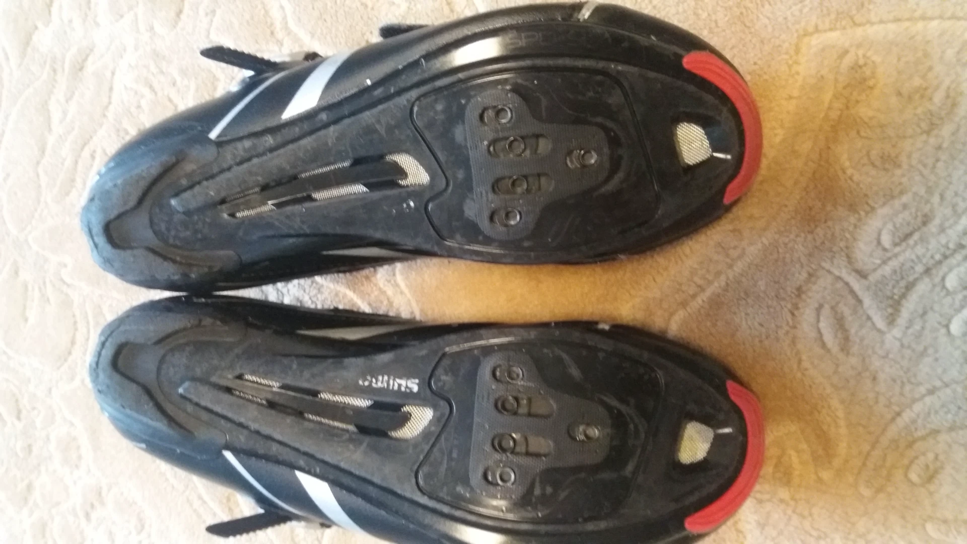 1. Pantofi ciclism Shimano