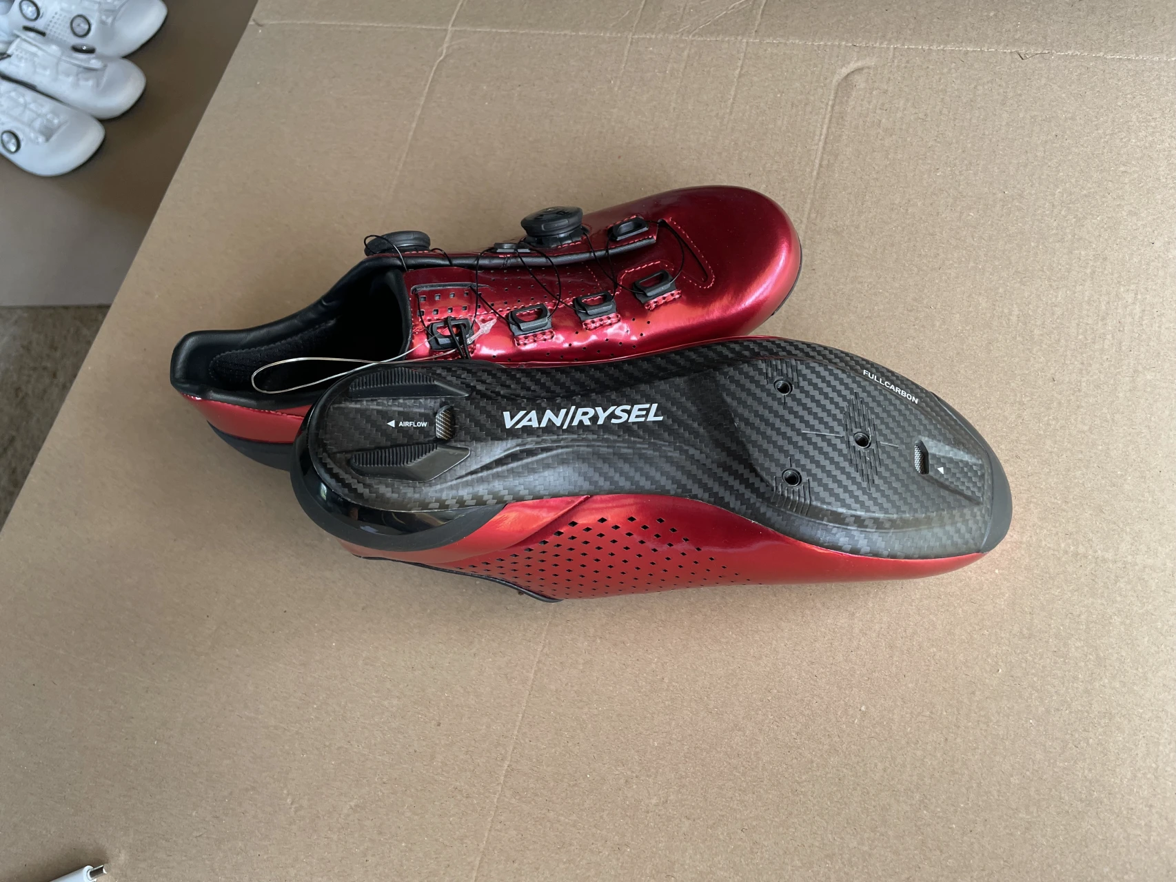 1. Pantofi Van Rysel RR 900 rosu ,43