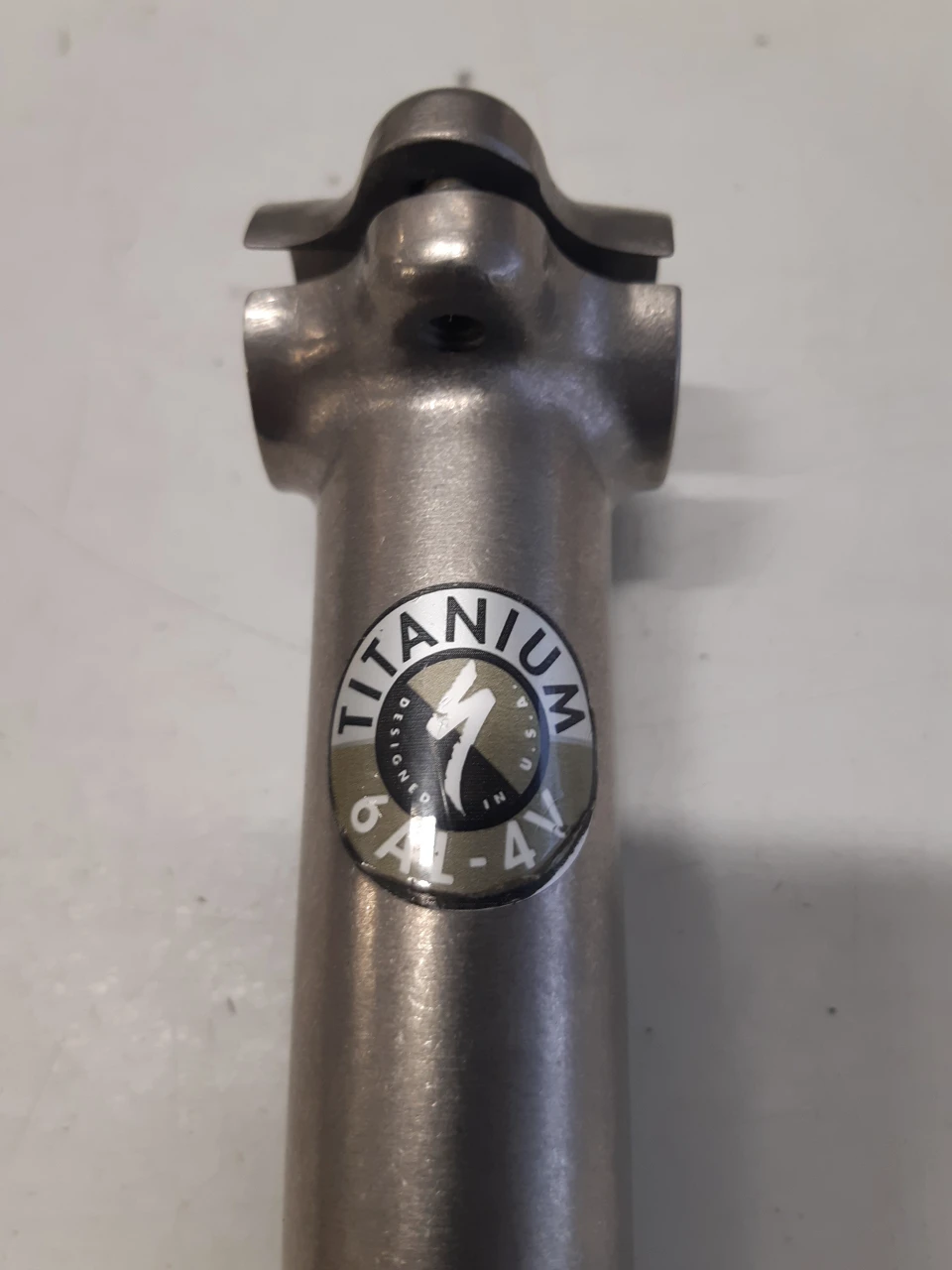 2. Pipa Titan