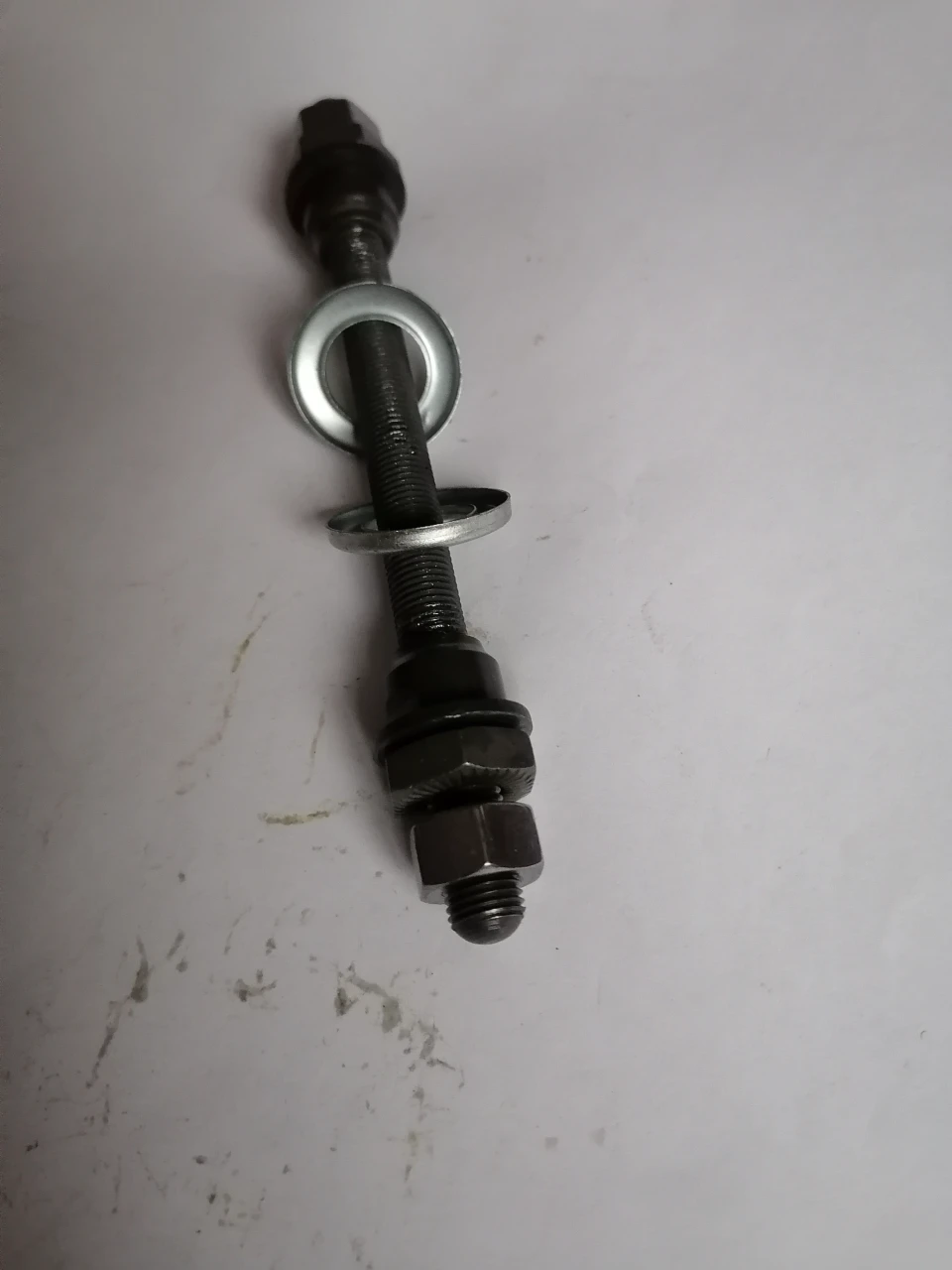 5. 5 axe spate, 1 ax fata, conuri piulite