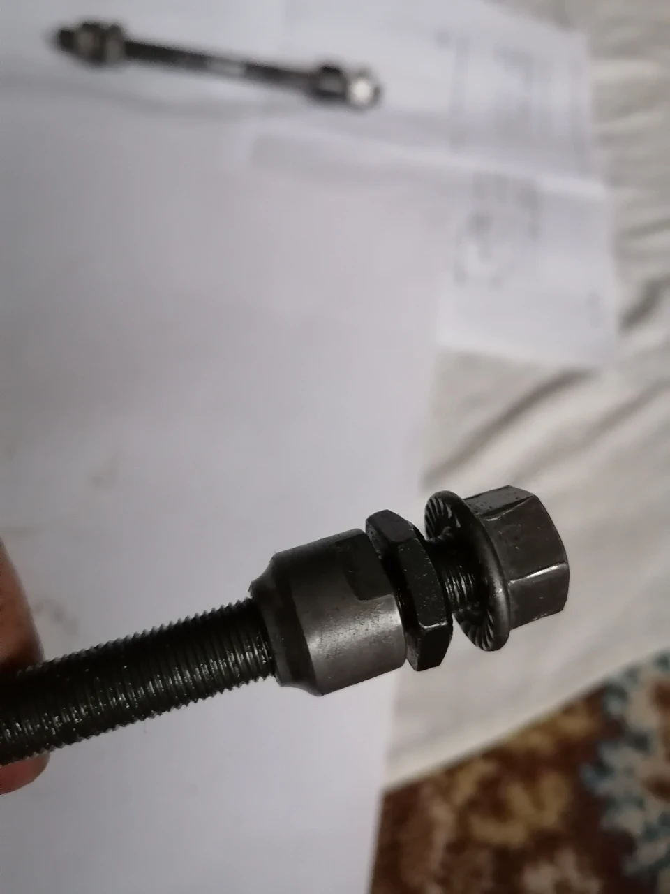 10. 5 axe spate, 1 ax fata, conuri piulite