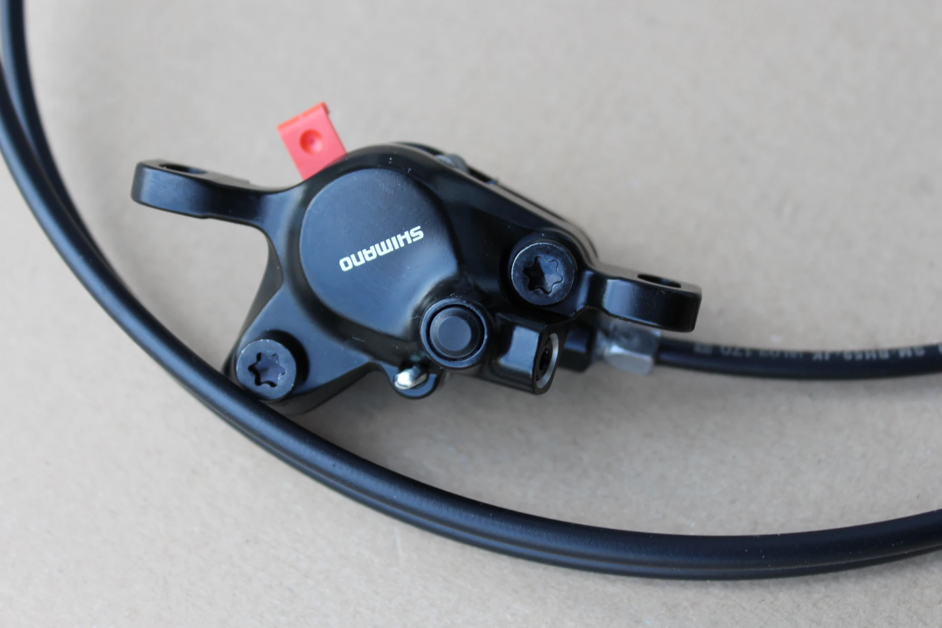 7. Shimano BR-MT200 frana spate 1700mm