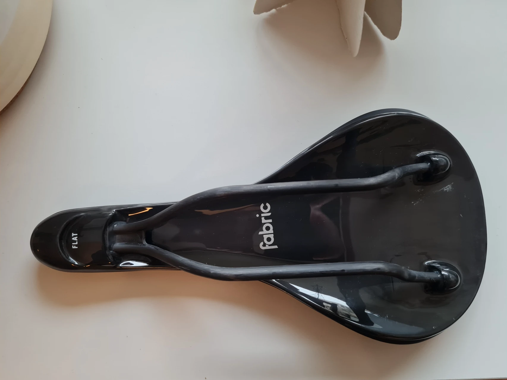 1. Vand sa FABRIC Scoop Ultimate Flat 160g