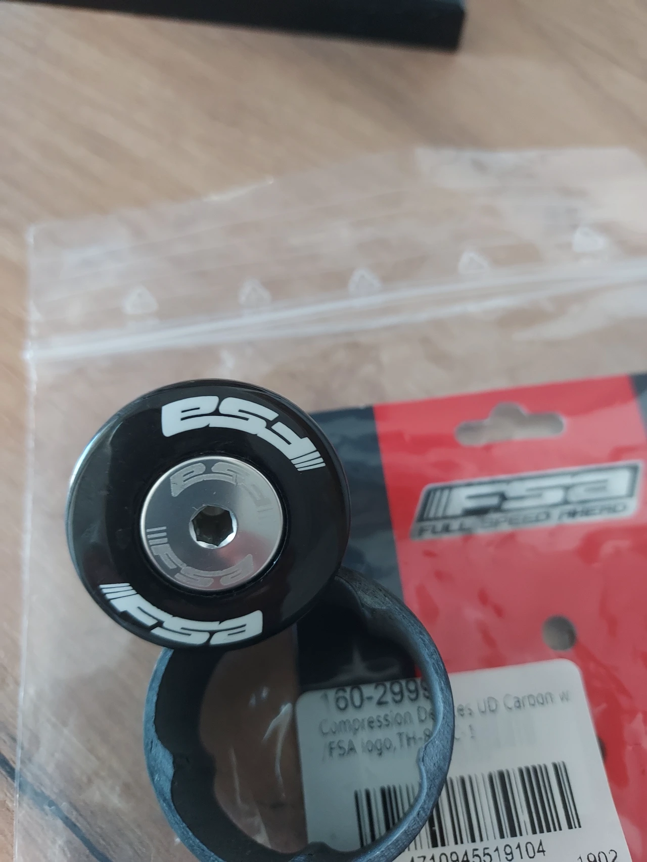 4. Compresor FSA carbon UD