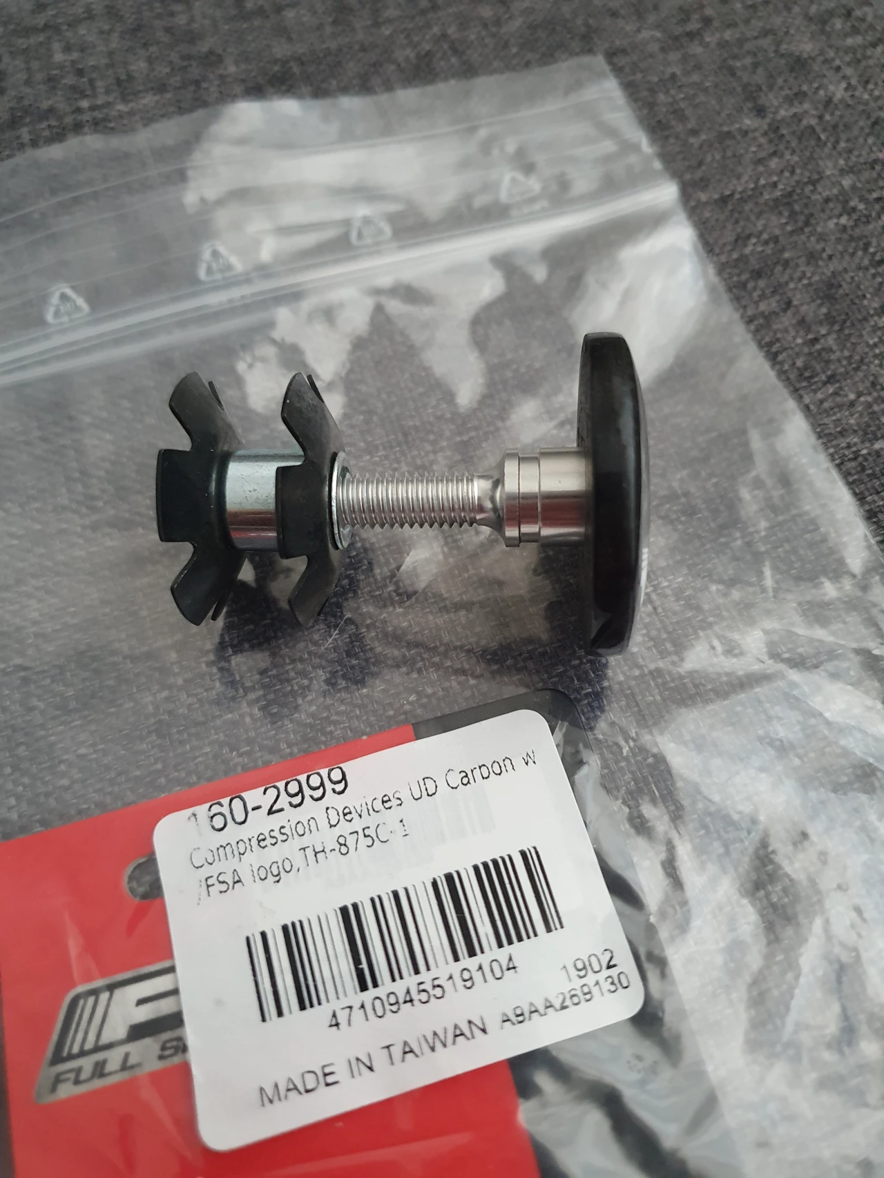 5. Compresor FSA carbon UD