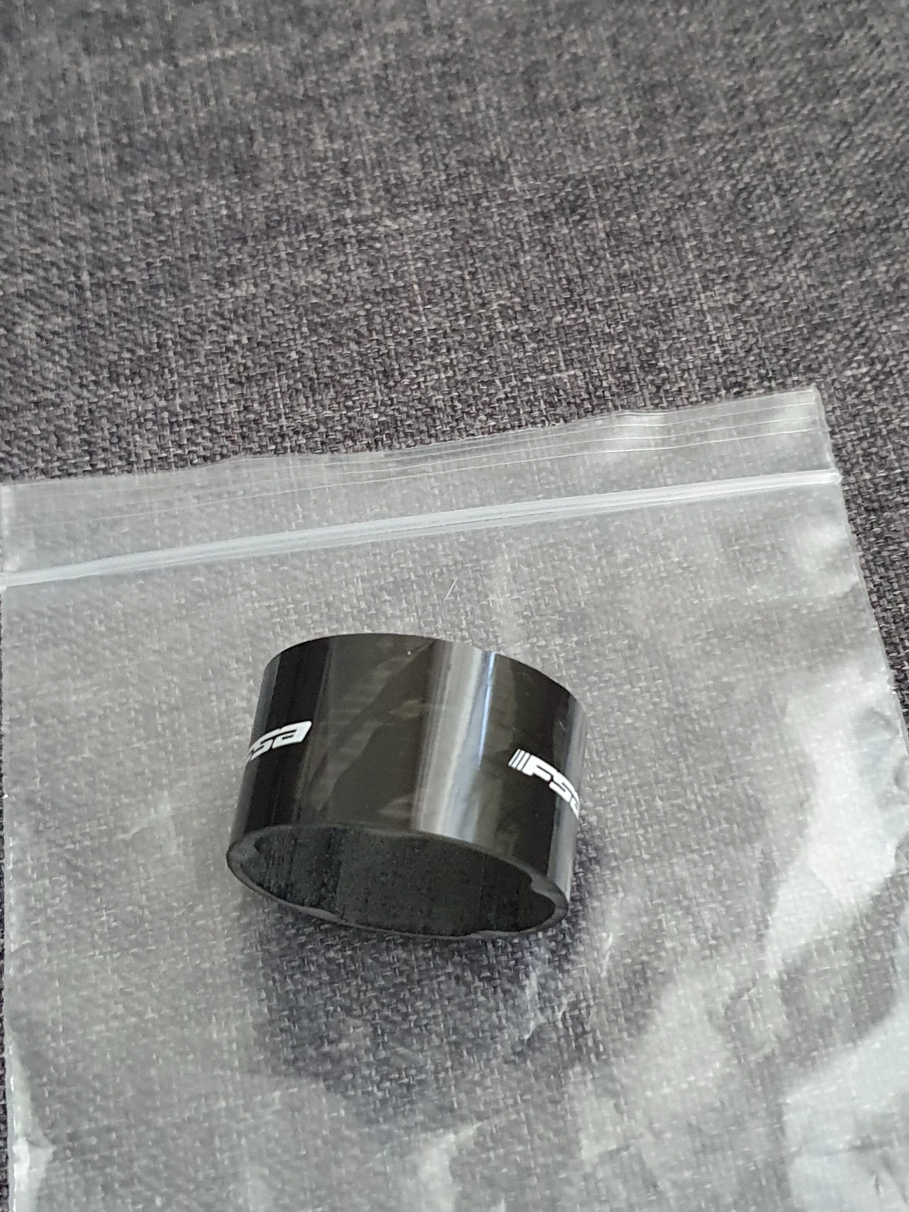 6. Compresor FSA carbon UD