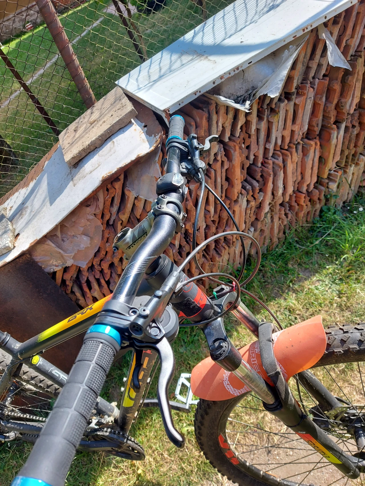 1. Bicicleta Cross