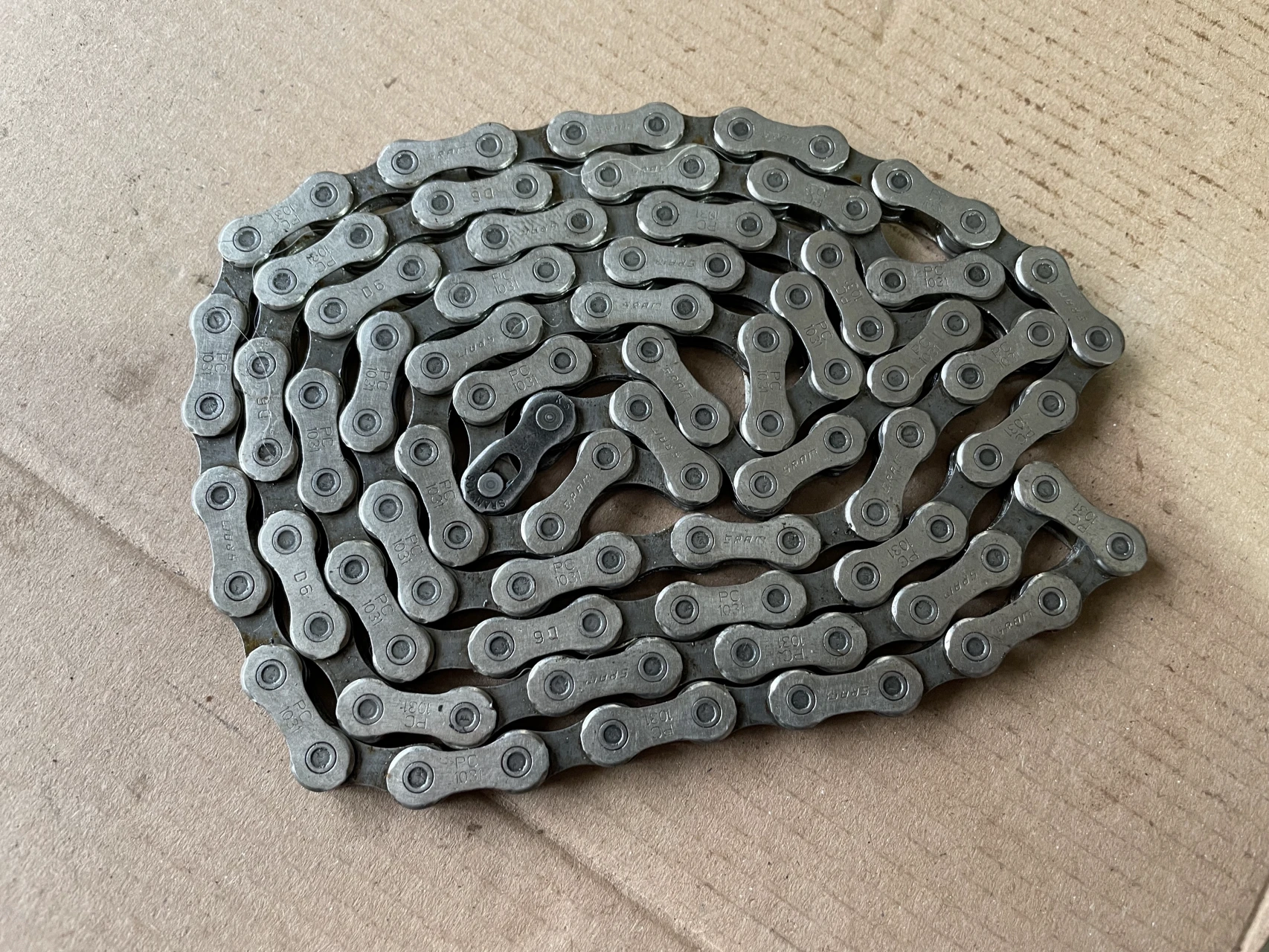 2. Lant Sram 1031 ,10 viteze