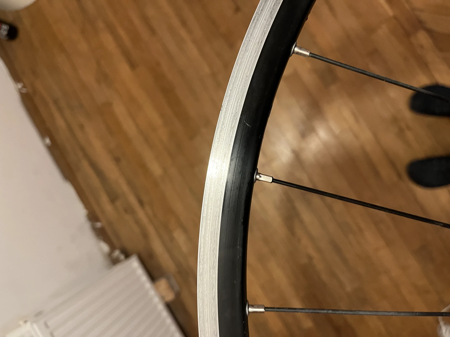 3. Roata spate 700x28