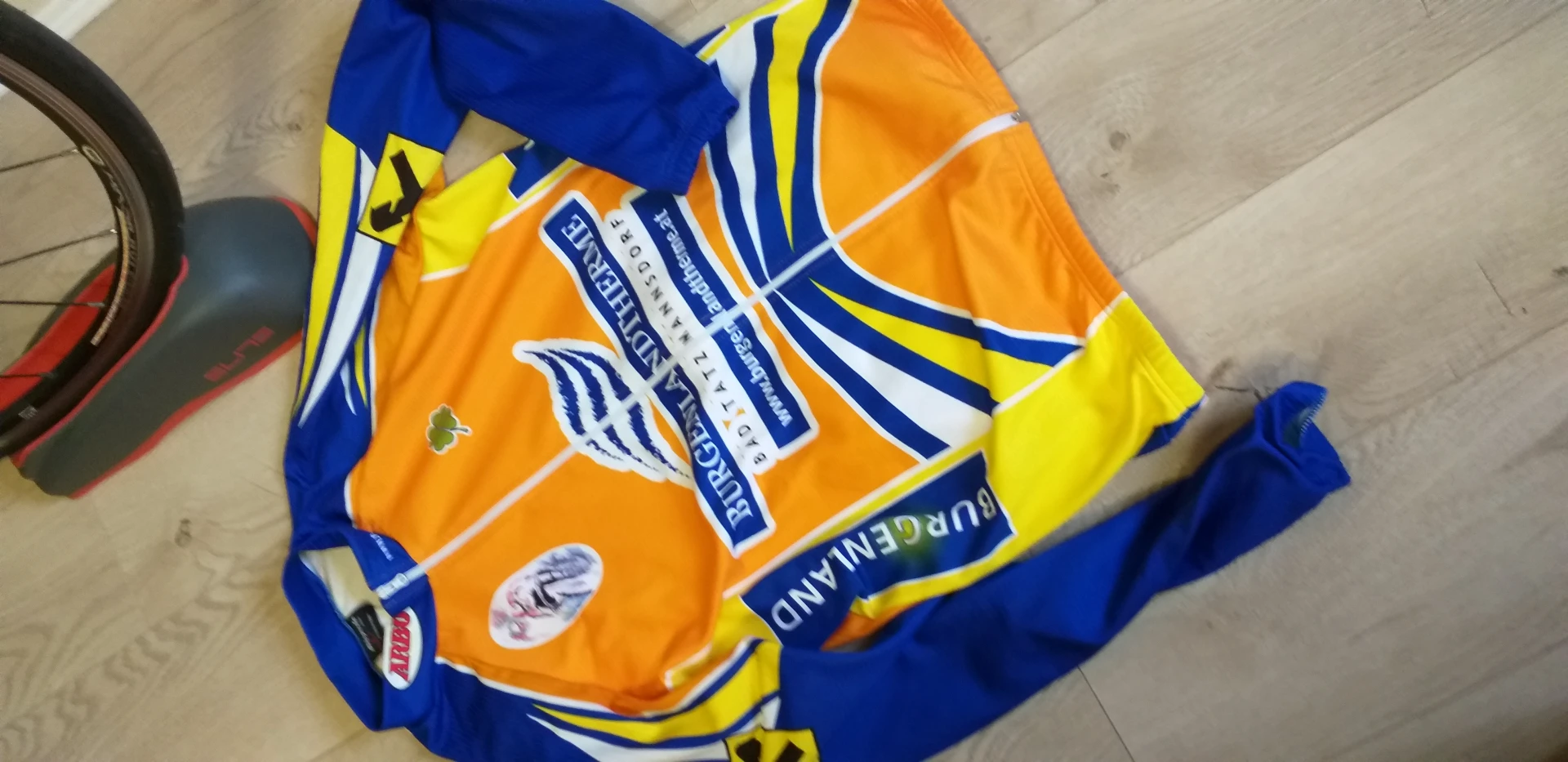 1. Bluzon bicicleta transport gratuit Poșta Română