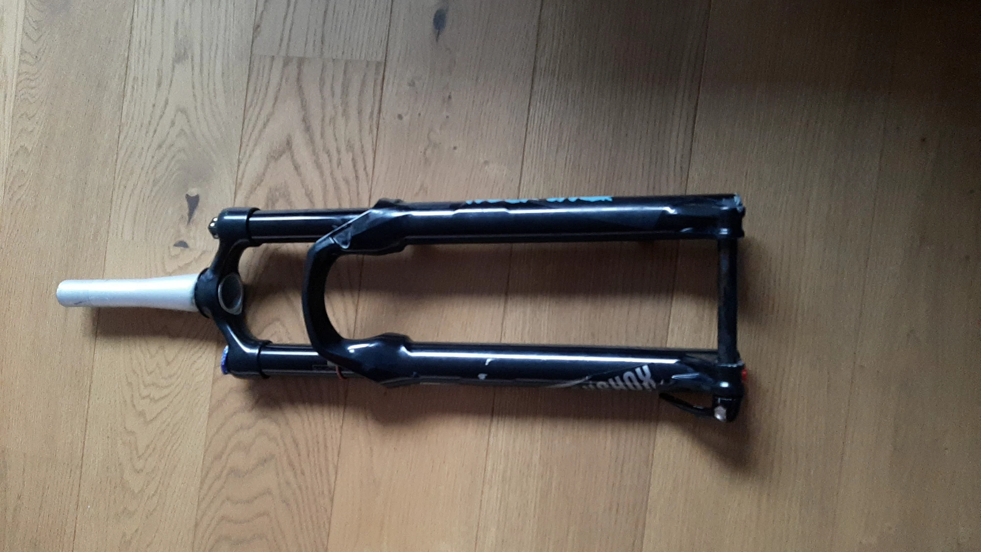 1. Rockshox reba rl 130mm