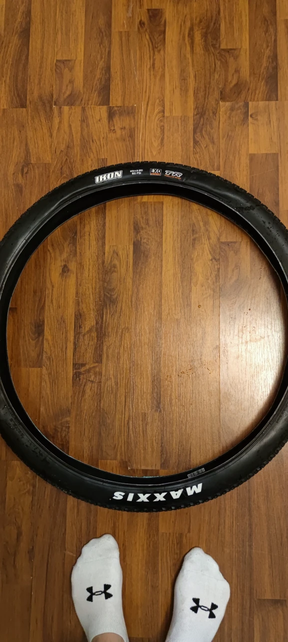 1. MAXXIS Ardent / Ikon 60 Tpi