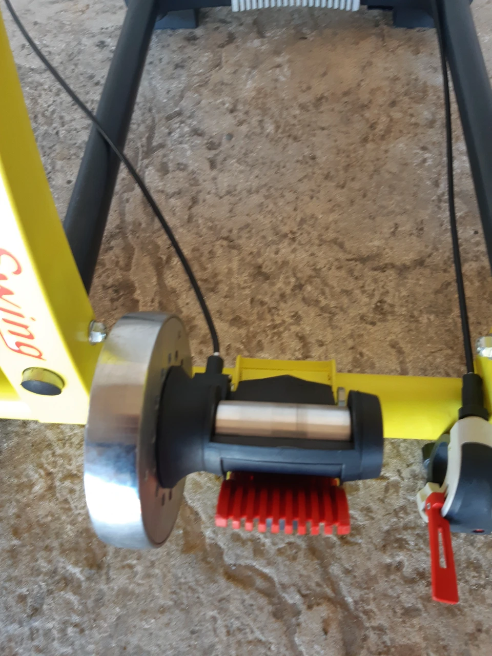 3. Trainer Tacx
