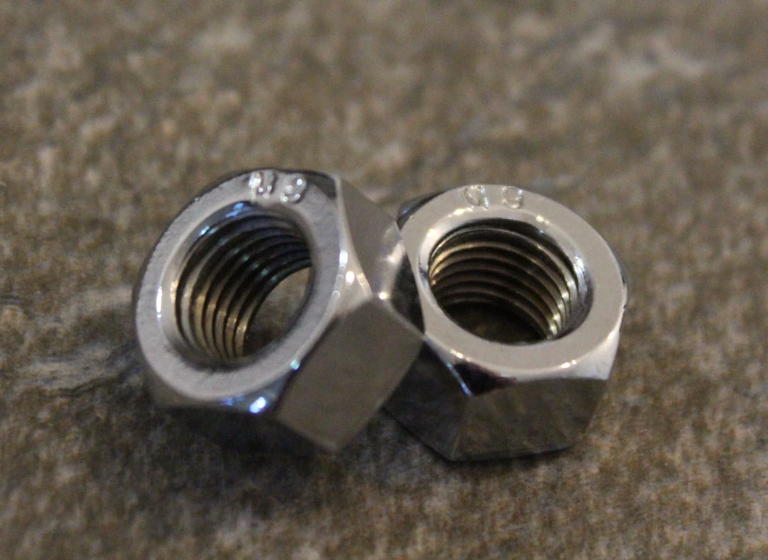 3. Set Surub M9 Shimano butuc fata