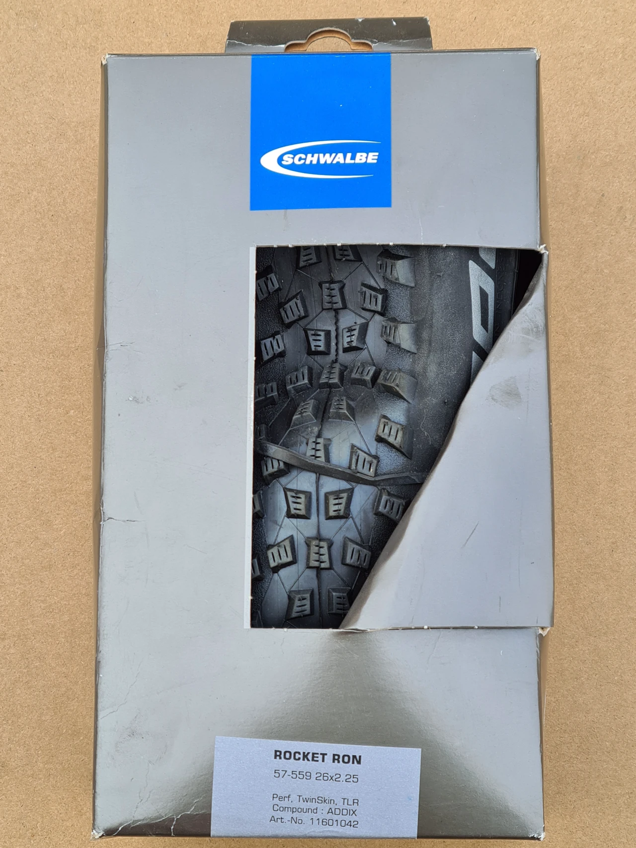 1. Schwalbe Rocket Ron 26x2.25
