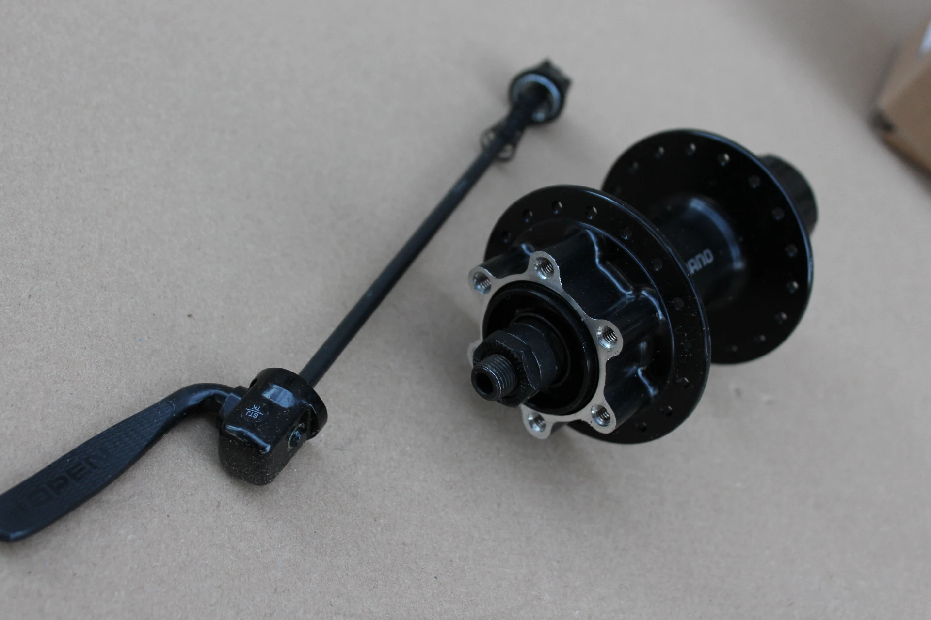 4. Shimano TOURNEY FH-TX506 + QR - 36gauri