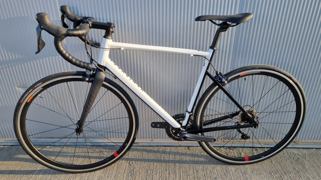 7. Van Rysel EDR AF Ultegra R8000 2x11speed 53,5cm L Fulcrum