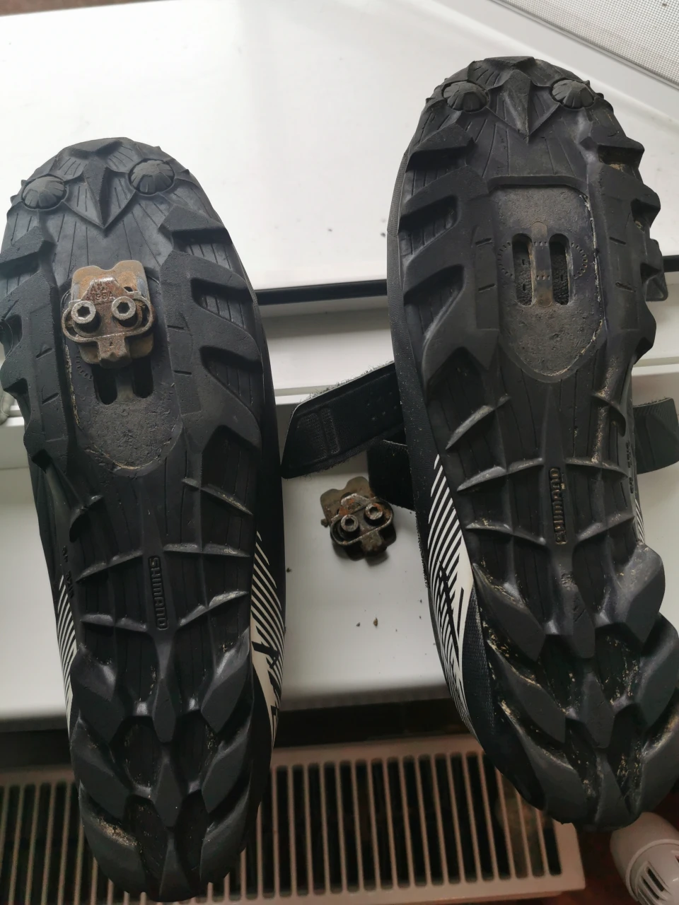 4. Pantofi / Adidasi / Incaltaminte MTB SPD Shimano MEZ nr 46