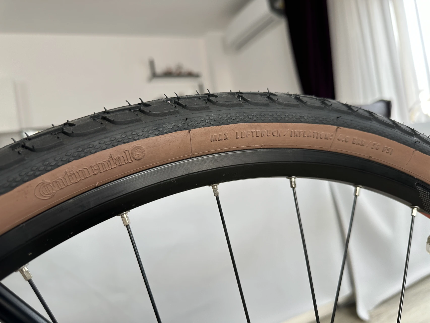 1. Bicicleta Cube Race One LTD 2x11 full Shimano XT