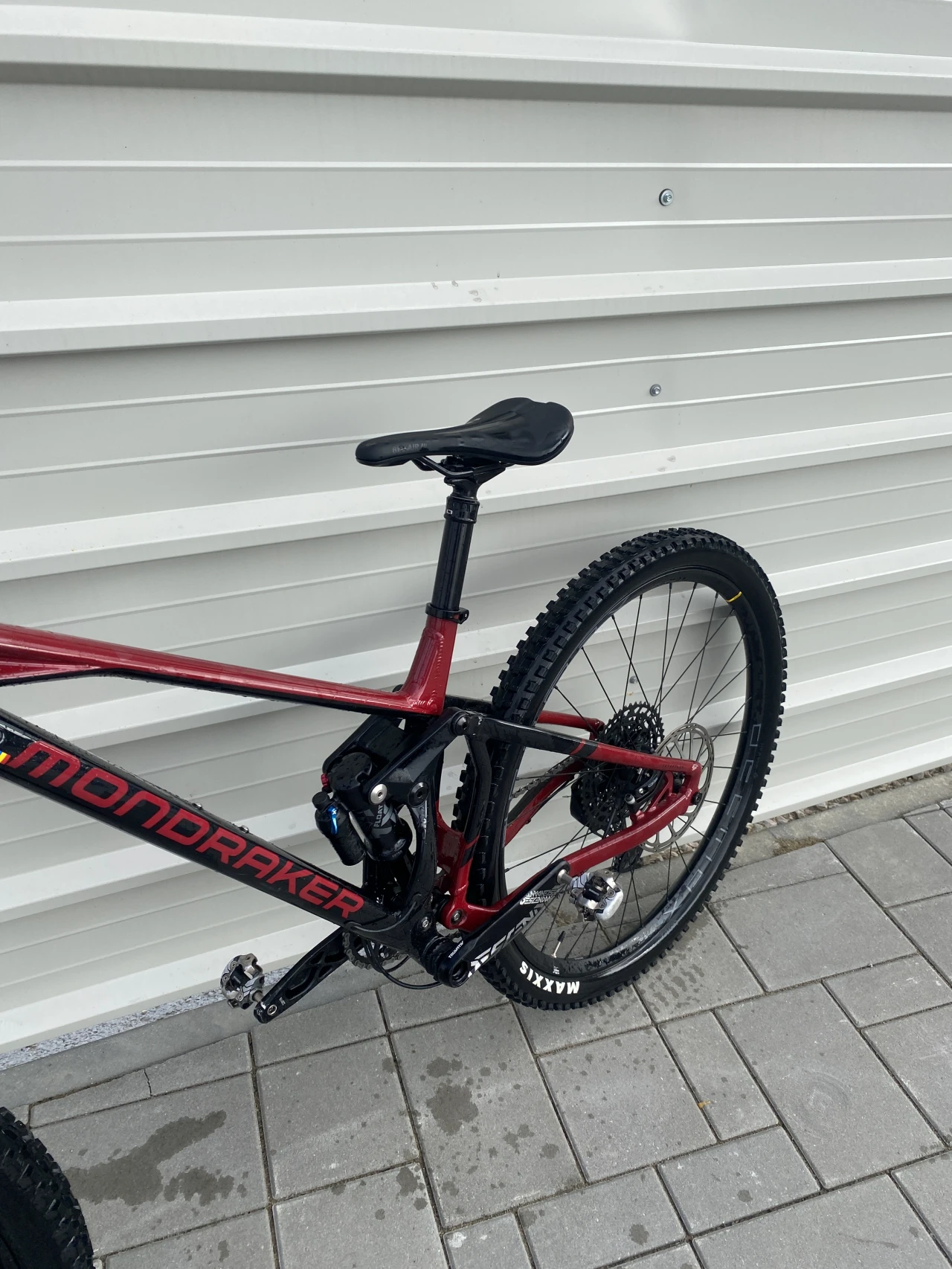 1. Mondraker Superfoxy 29r 2022
