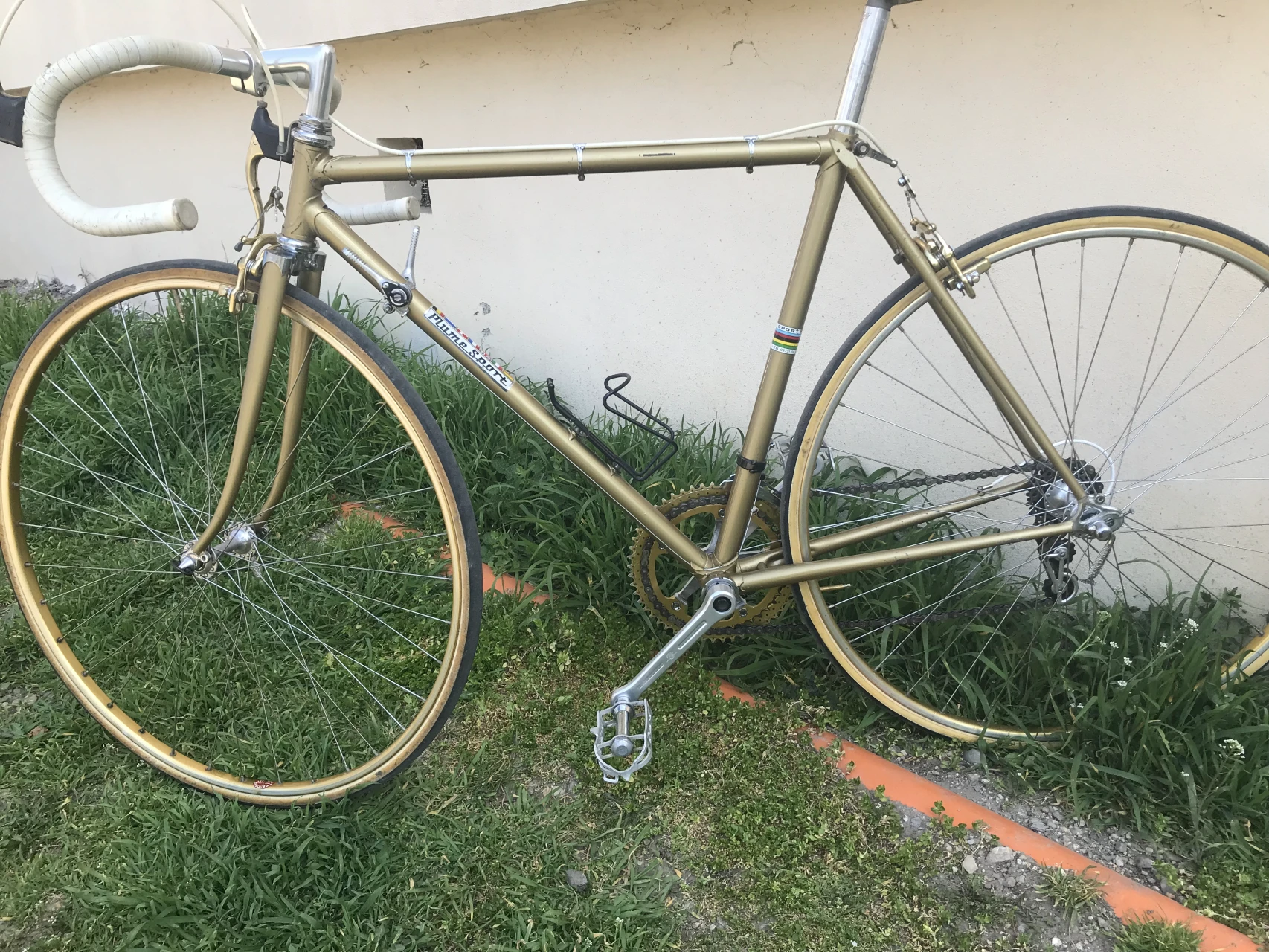 2. Cursiera vintage Plume Sport