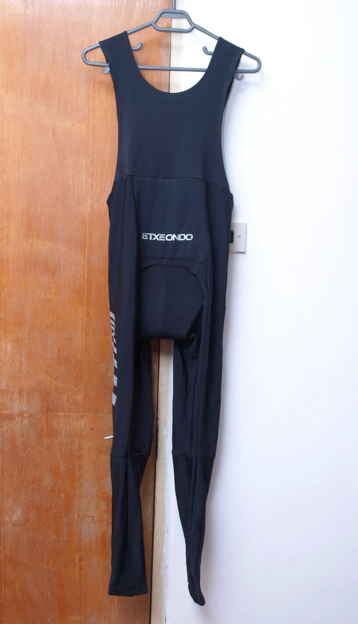 4. Pantaloni lungi Etxeondo XL