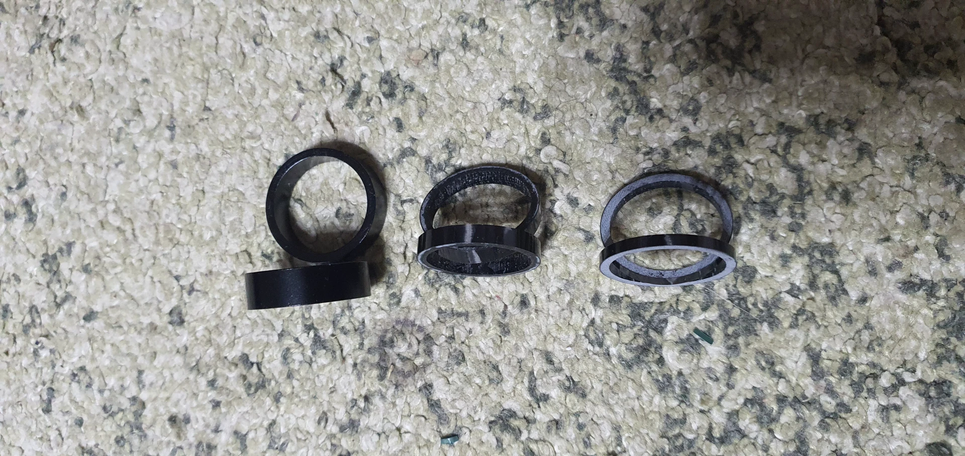 4. Inele distantiere carbon pentru gat furca