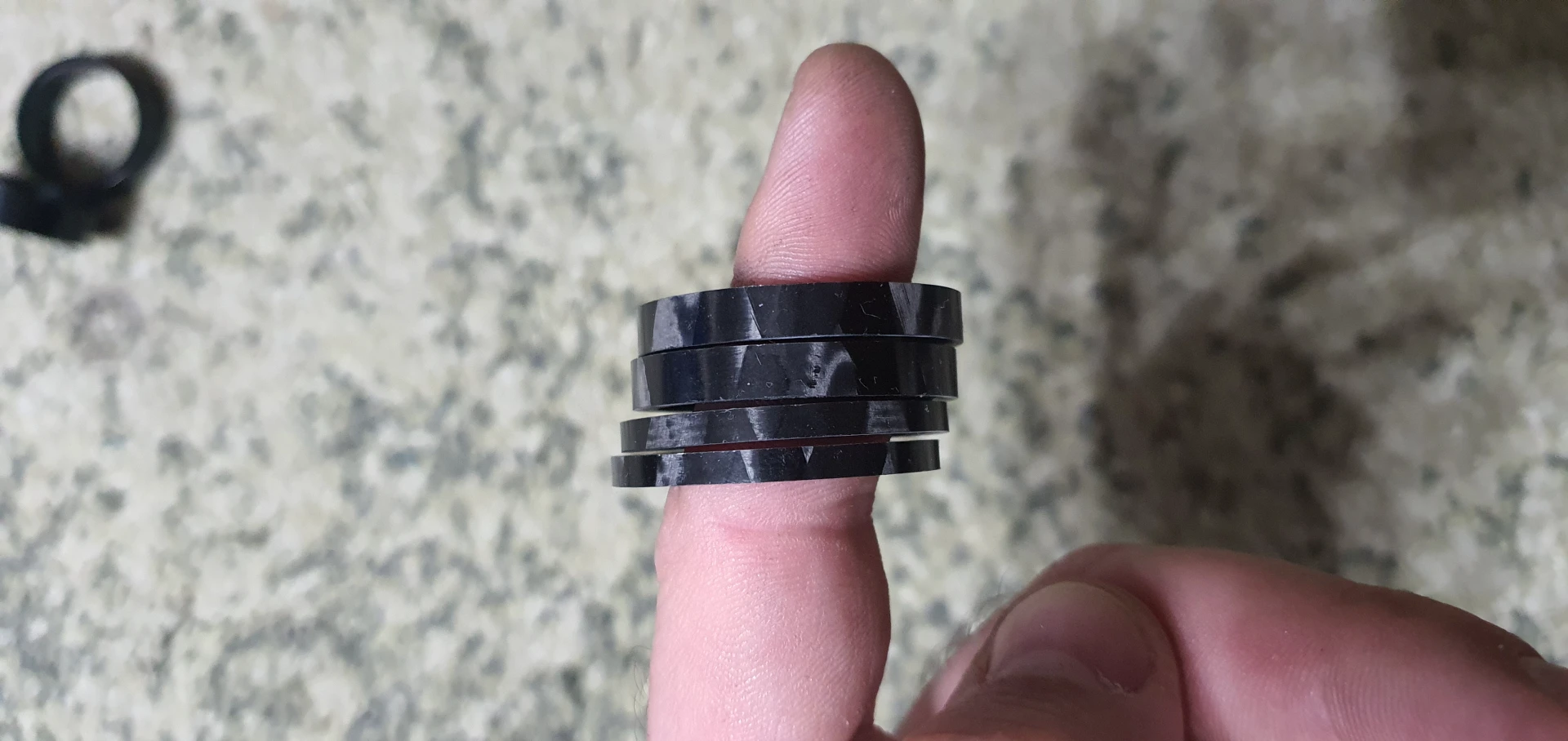 3. Inele distantiere carbon pentru gat furca