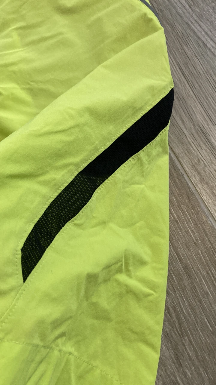 5. Pantaloni scurti Bontarger XL
