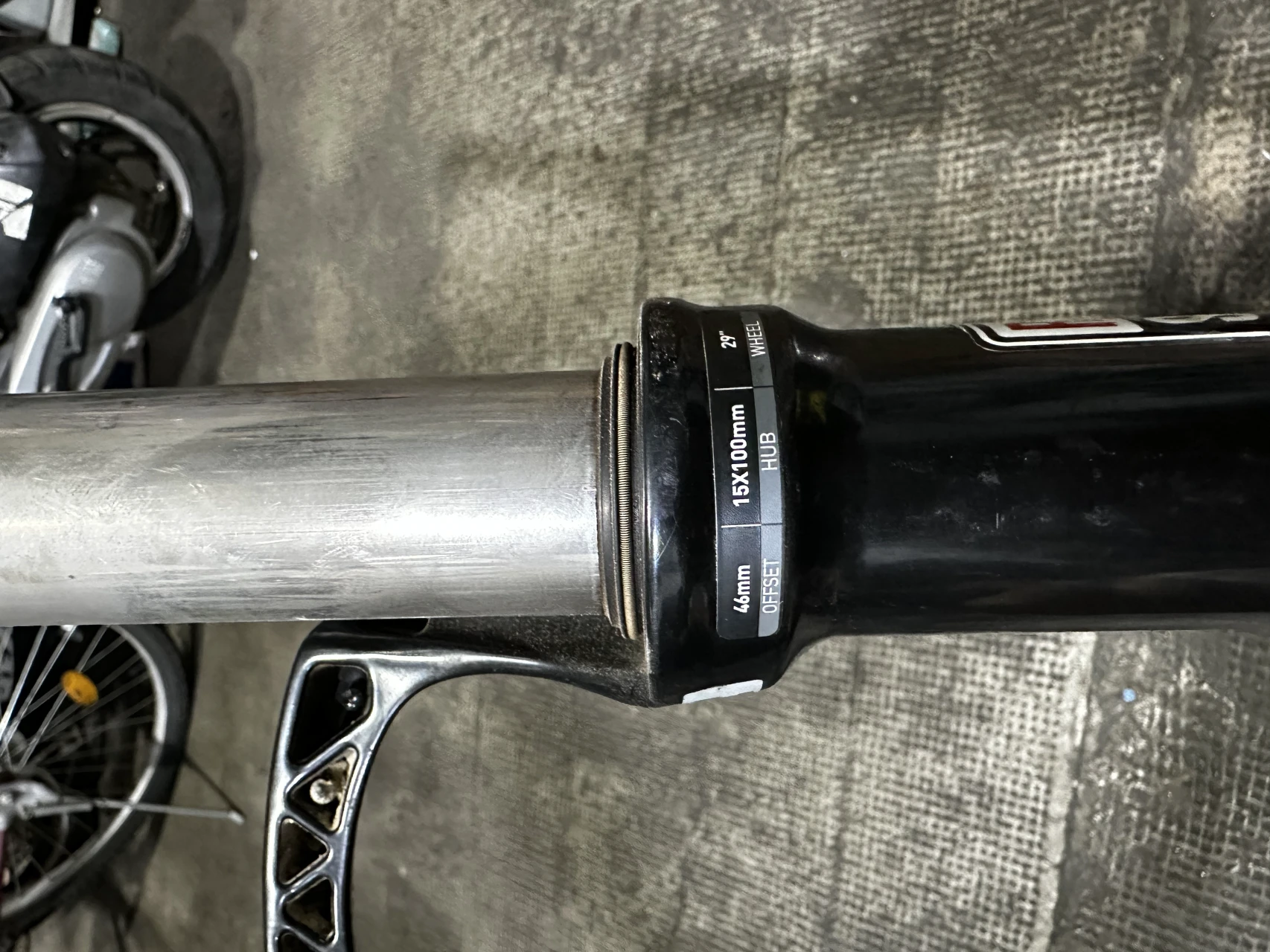 1. Vand Furca RockShox Recon Silver de 29’’